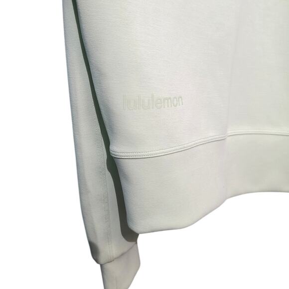 Lululemon Softstreme Perfectly Oversized Cropped Crew - Picture 4 of 5